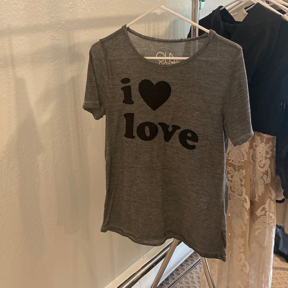 Ultra thin relaxed grey statement tee. Small